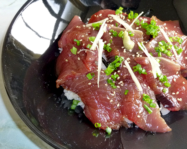 勝浦風カツオ漬け丼