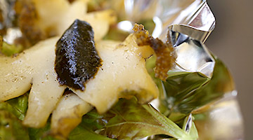 徳島「県南のアワビ類」と使った県南のアワビのバター焼