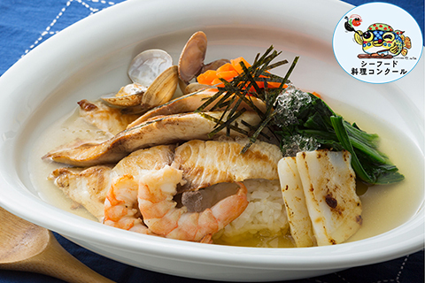 海に浮かぶ白いフラン魚介のスープ仕立て｜おいしいレシピ｜プライド